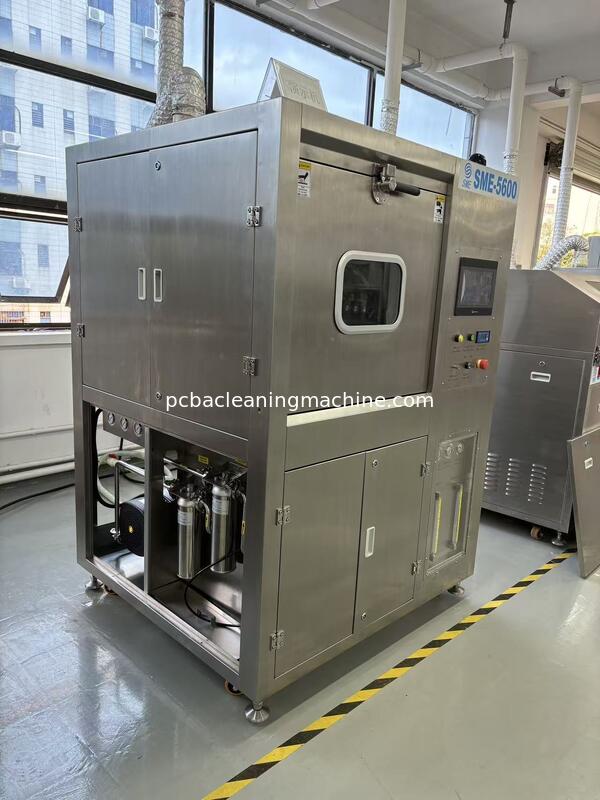 Éliminer les taches sur PCBA à l'aide d'un agent de nettoyage chimique SME-5600L application principale PCBA électronique automobile PCBA militaire PCBA aérospatiale PCBA télécom PCBA appareil médical PCBA compteurs numériques PCBA MachineFeatu