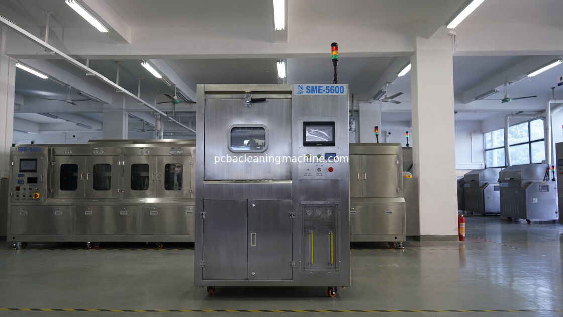 Plage de pression de gaz 0,4-0,6Mpa Machine de nettoyage de PCB Le processus de nettoyage assure des résultats de nettoyage pour les lignes d'assemblage électroniques