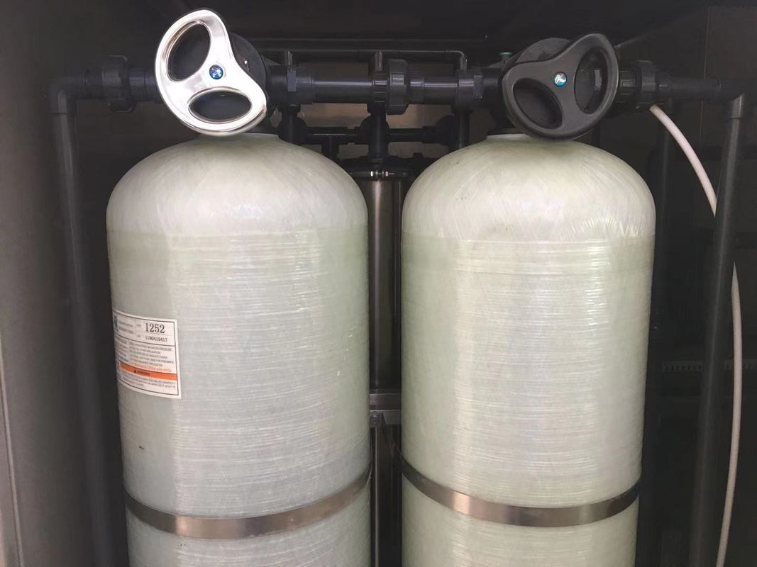 Le cadre d'acier inoxydable de 250 l/h a désionisé la machine de capacity DI water de réservoir d'eau de la machine 160L de l'eau
